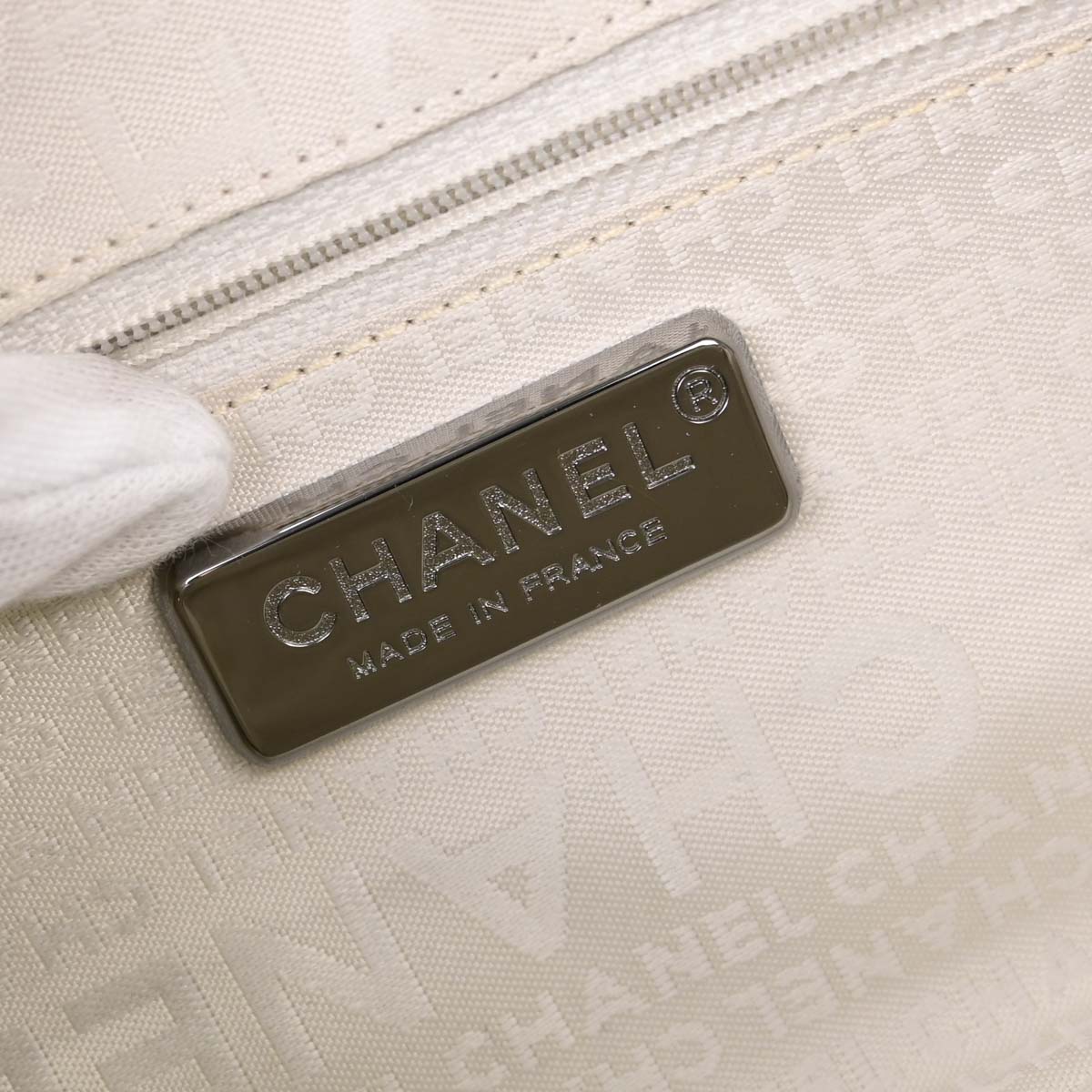 Chanel 2005-2006 Ivory Calfskin Lady Braid Tote Handbag