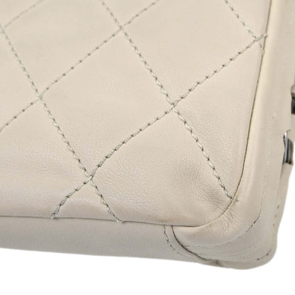Chanel 2006-2008 Ivory Calfskin Modern Chain Flap Bag Handbag
