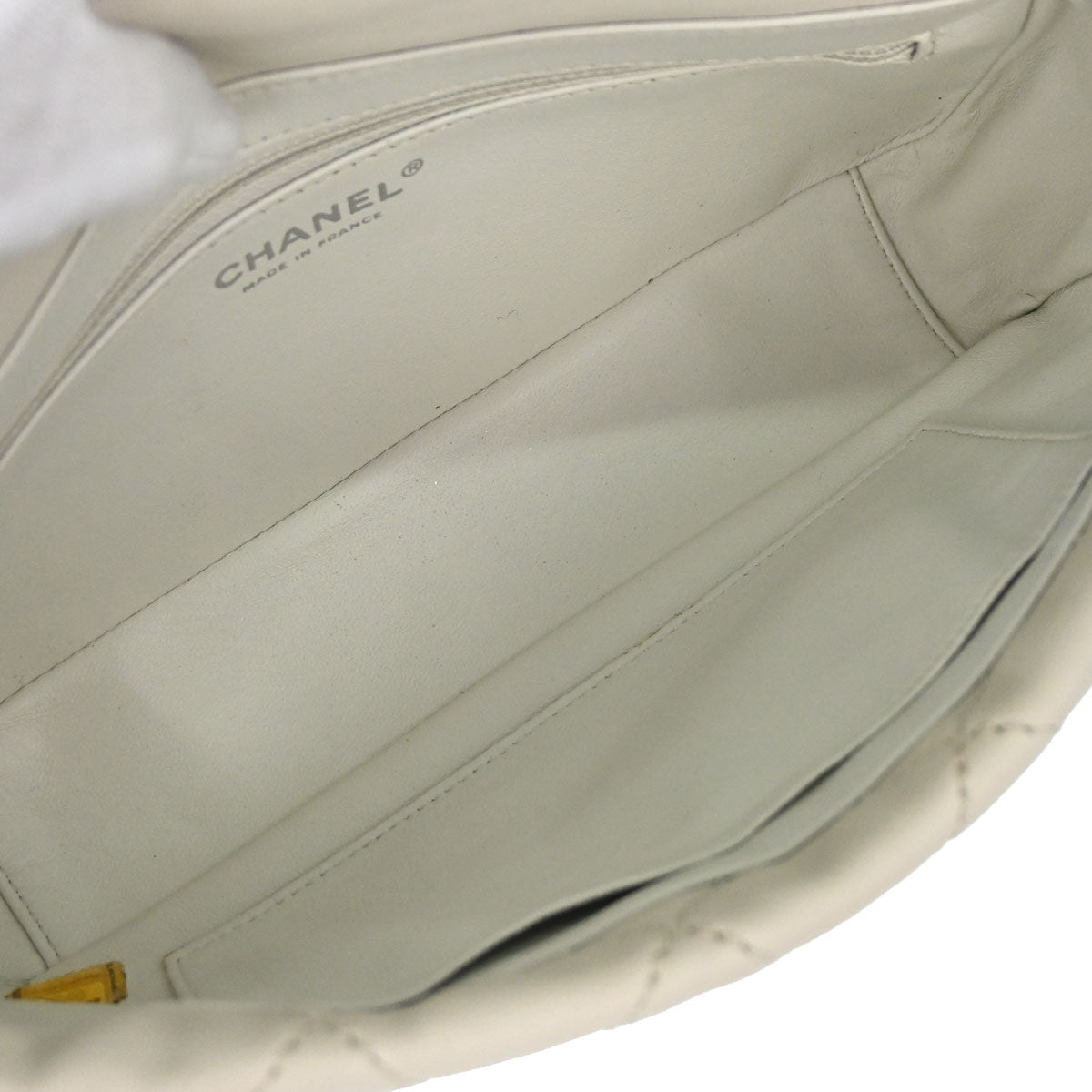 Chanel 2006-2008 Ivory Calfskin Modern Chain Flap Bag Handbag