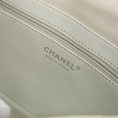Chanel 2006-2008 Ivory Calfskin Modern Chain Flap Bag Handbag
