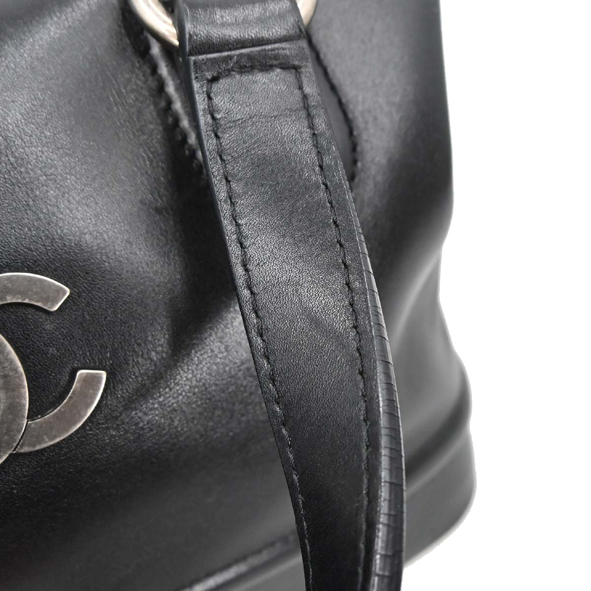 Chanel Black Calfskin Country Ride Doctor Bag Handbag