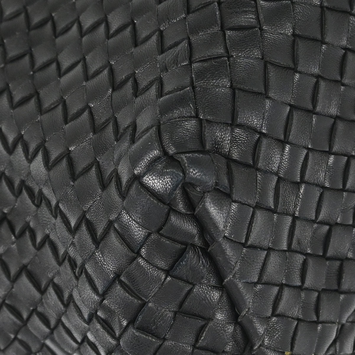 Bottega Veneta Black Lambskin Intrecciato Cabat MM Tote