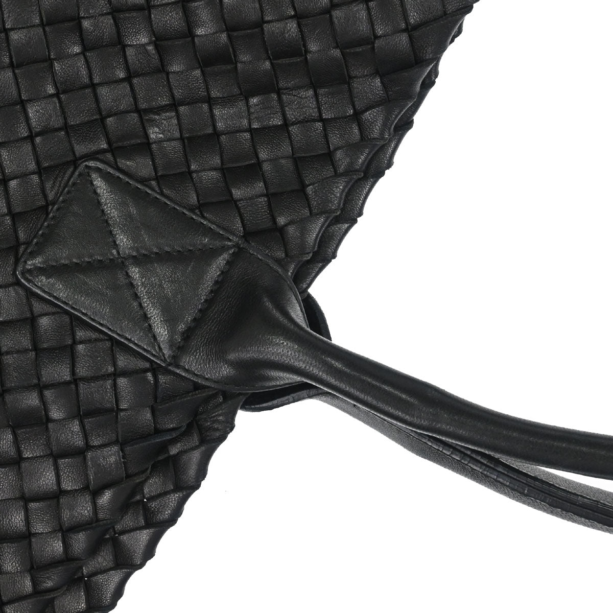 Bottega Veneta Black Lambskin Intrecciato Cabat MM Tote