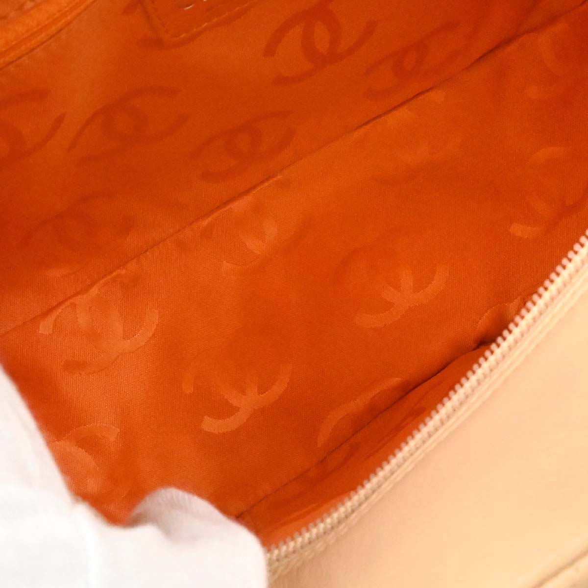 Chanel 2005-2006 Beige Calfskin Cambon Ligne Reporter Bag Handbag