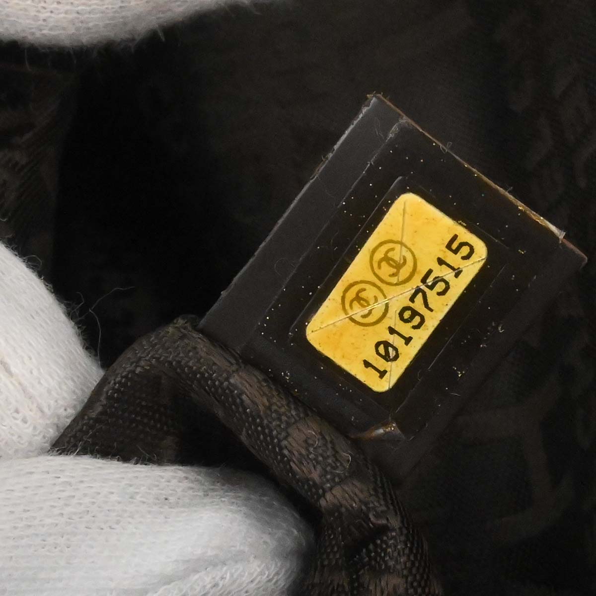 Chanel 2005-2006 Brown Caviar Skin Mademoiselle Lock Handbag