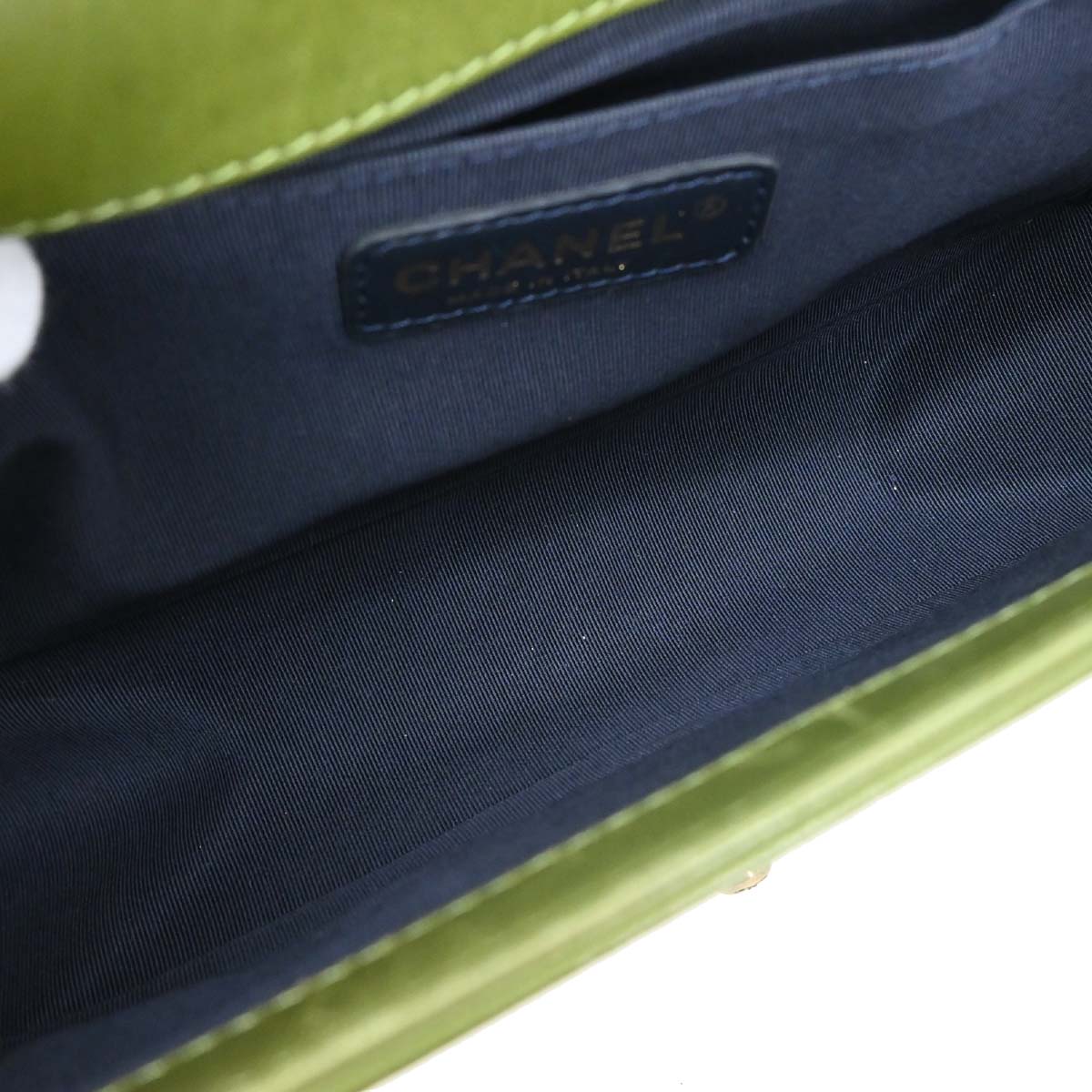 Boy Chanel Green Velvet Tweed Medium Shoulder Bag