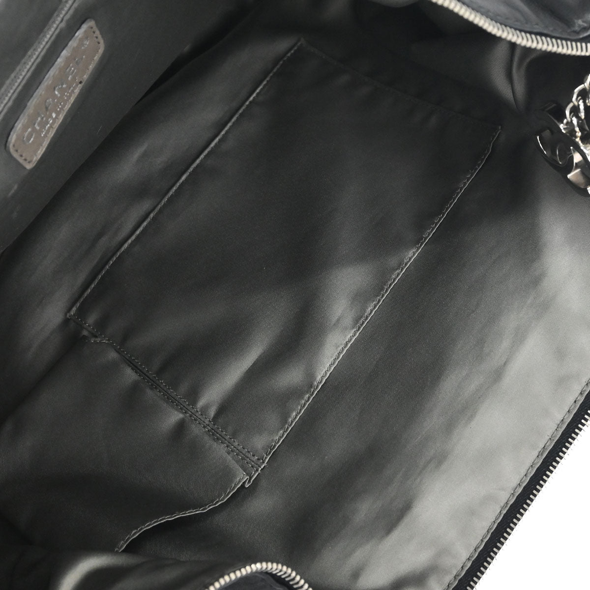 Chanel Black Calfskin Patent Leather Modern Chain Rhodoid Hobo Handbag