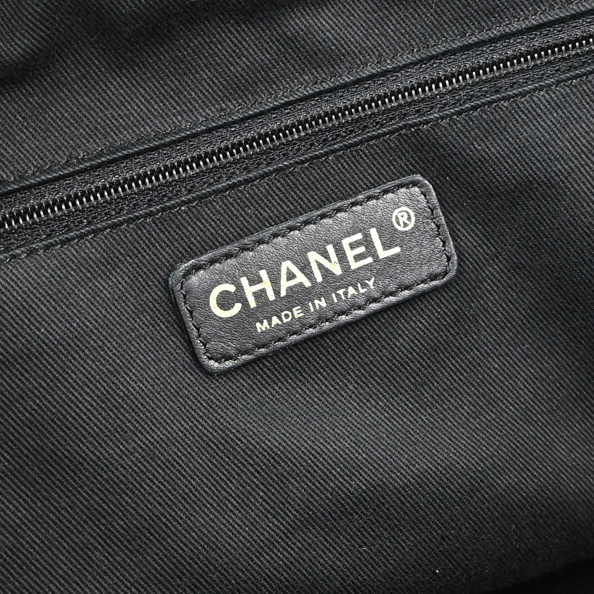 Chanel 2005-2006 Black Lambskin Cloudy Bundle Tote Handbag