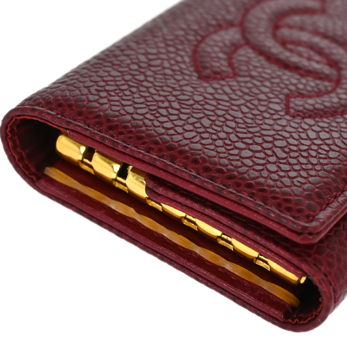 Chanel 1994-1996 Burgundy Caviar Six Hook Key Case Small Good