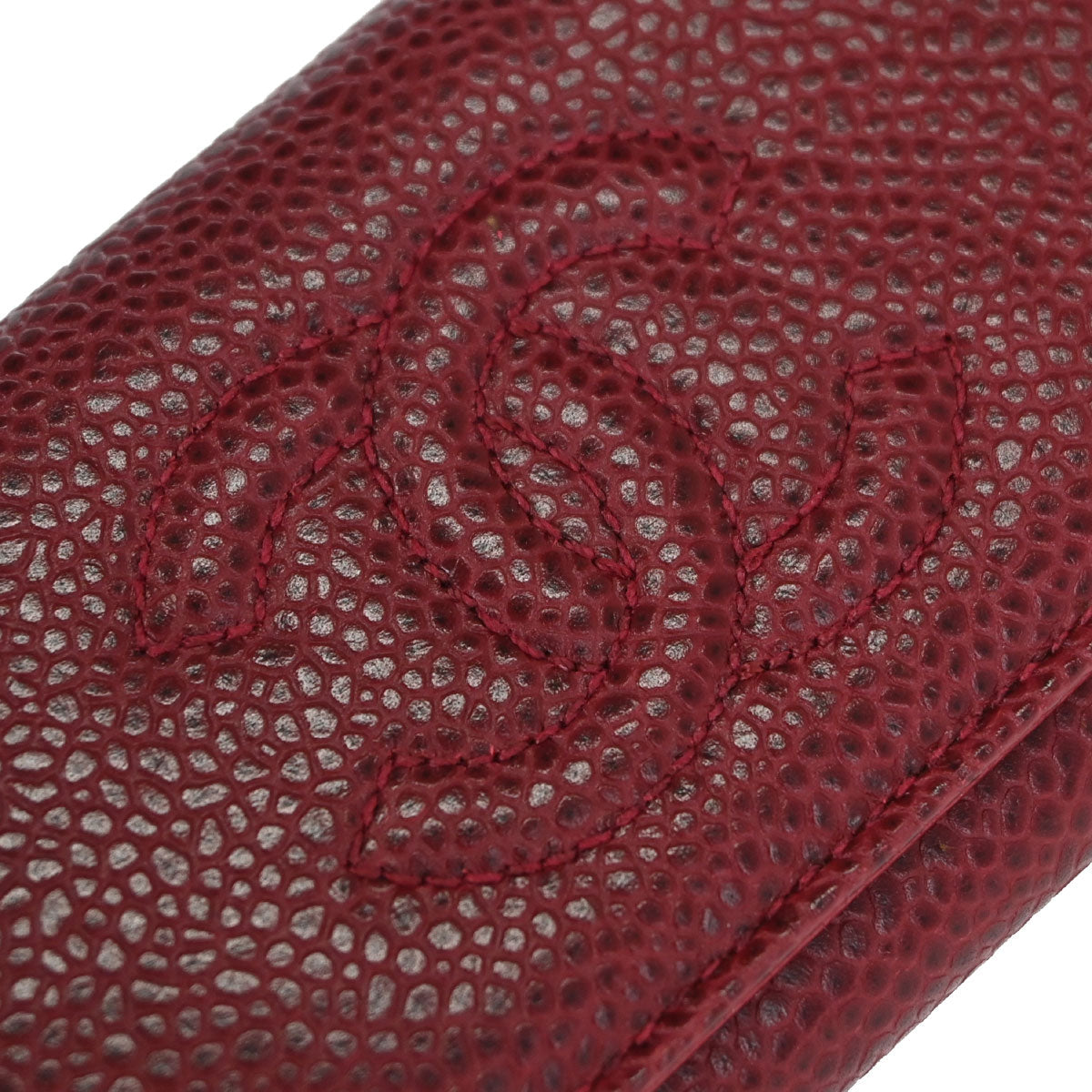 Chanel 1994-1996 Burgundy Caviar Six Hook Key Case Small Good
