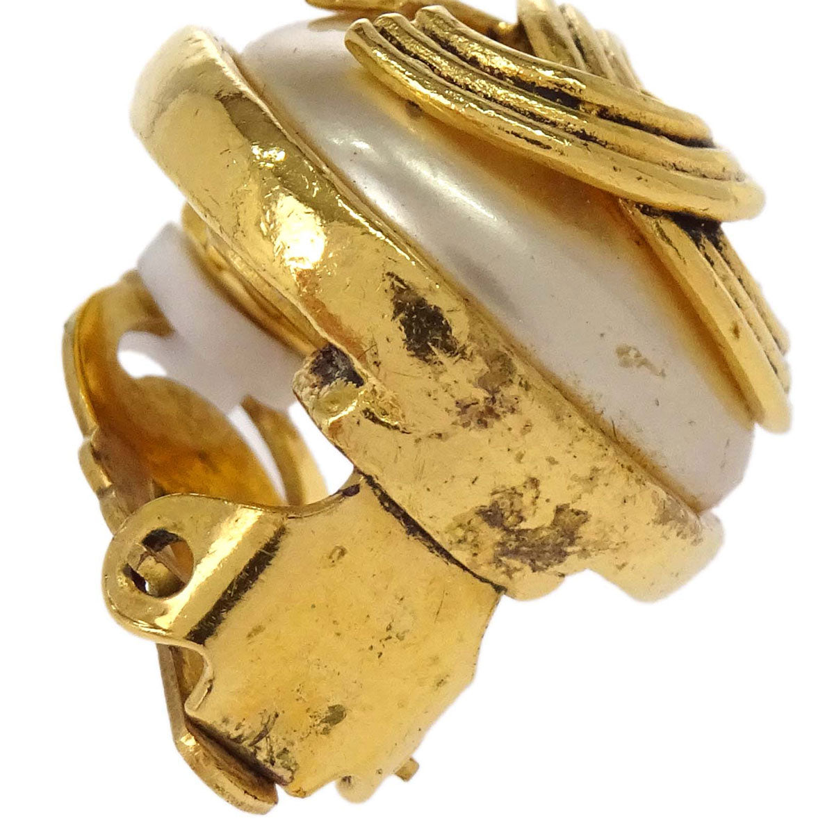 Chanel Costume Pearl Button Clip-On Earrings Gold 94A