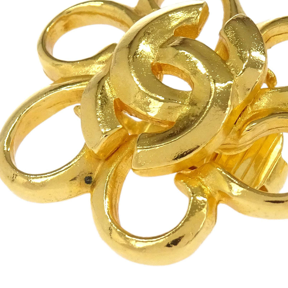 Chanel Flower Clip-On Earrings Gold 96P