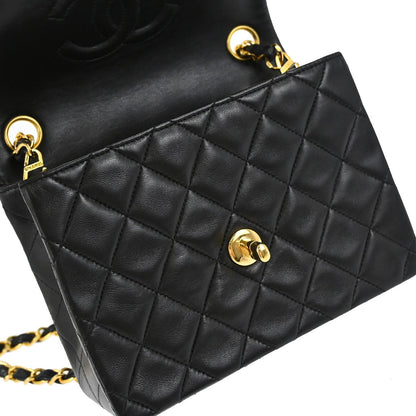 Chanel 1991-1994 Black Lambskin Mini Classic Square Flap Shoulder Bag 17