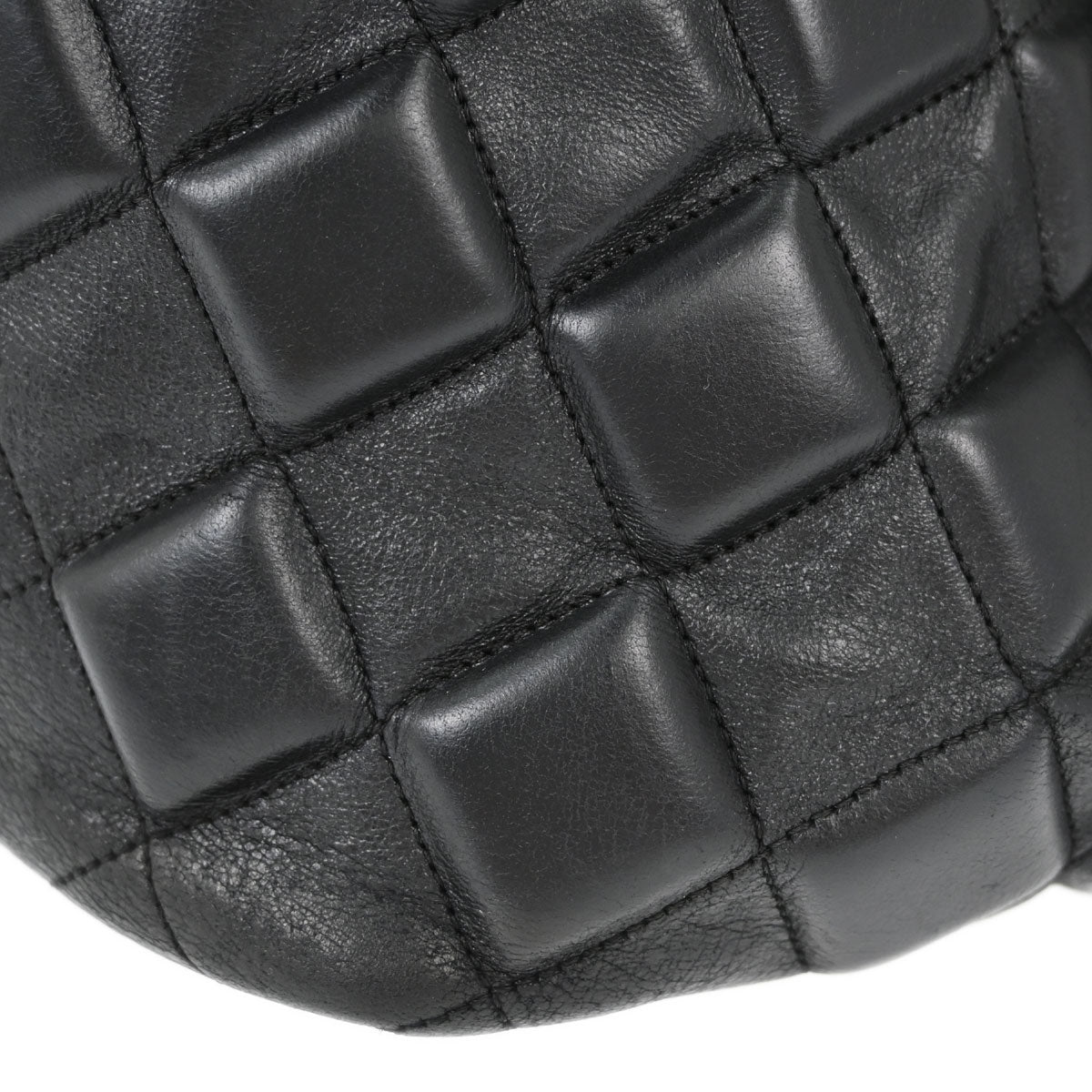 Chanel 2008-2009 Black Calfskin Sloane 3D Quilted Tote Handbag