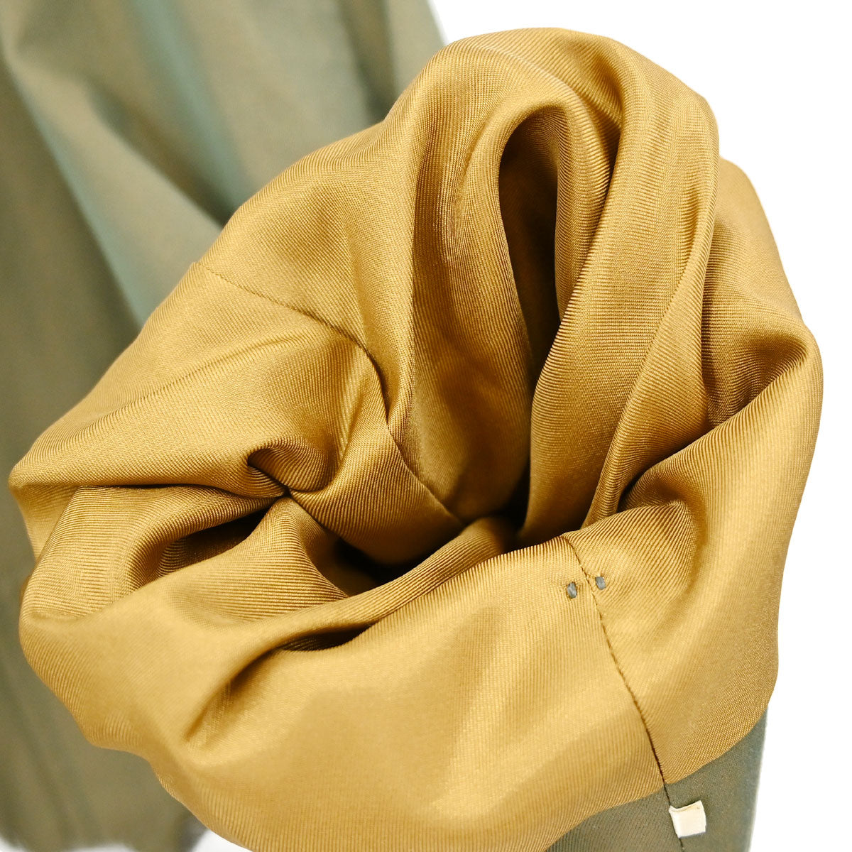 Burberrys Trench Coat Khaki