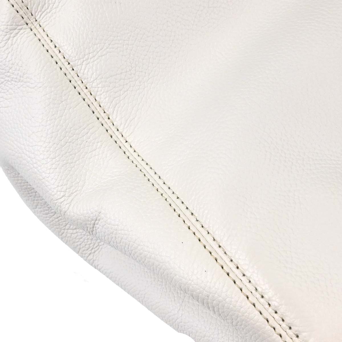 Chanel White Calfskin Executive Cerf 2way Shoulder Tote Bag