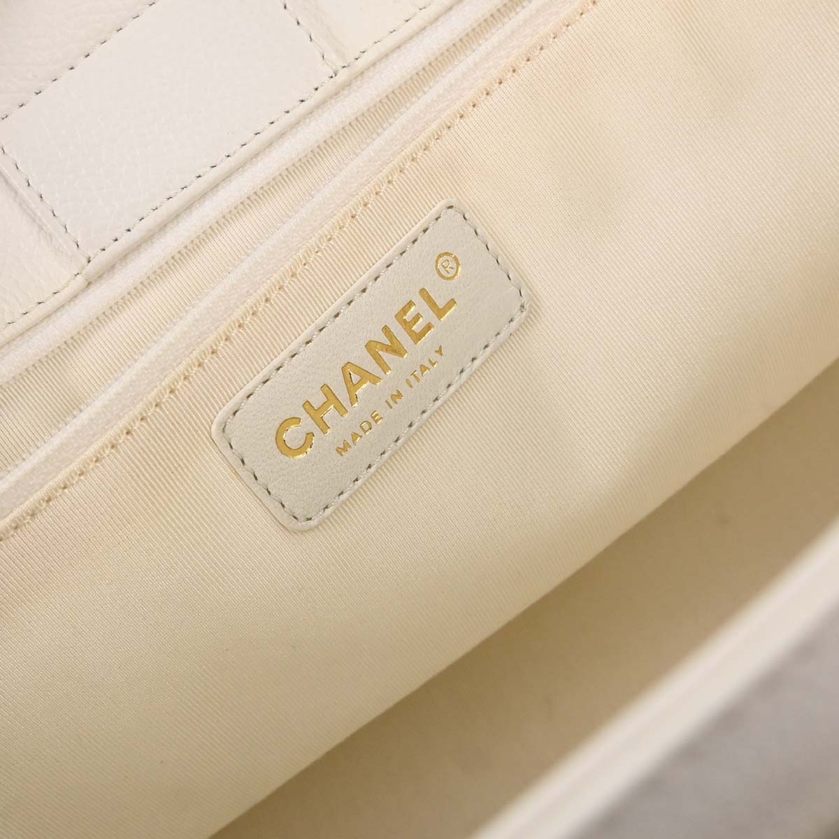 Chanel White Calfskin Executive Cerf 2way Shoulder Tote Bag