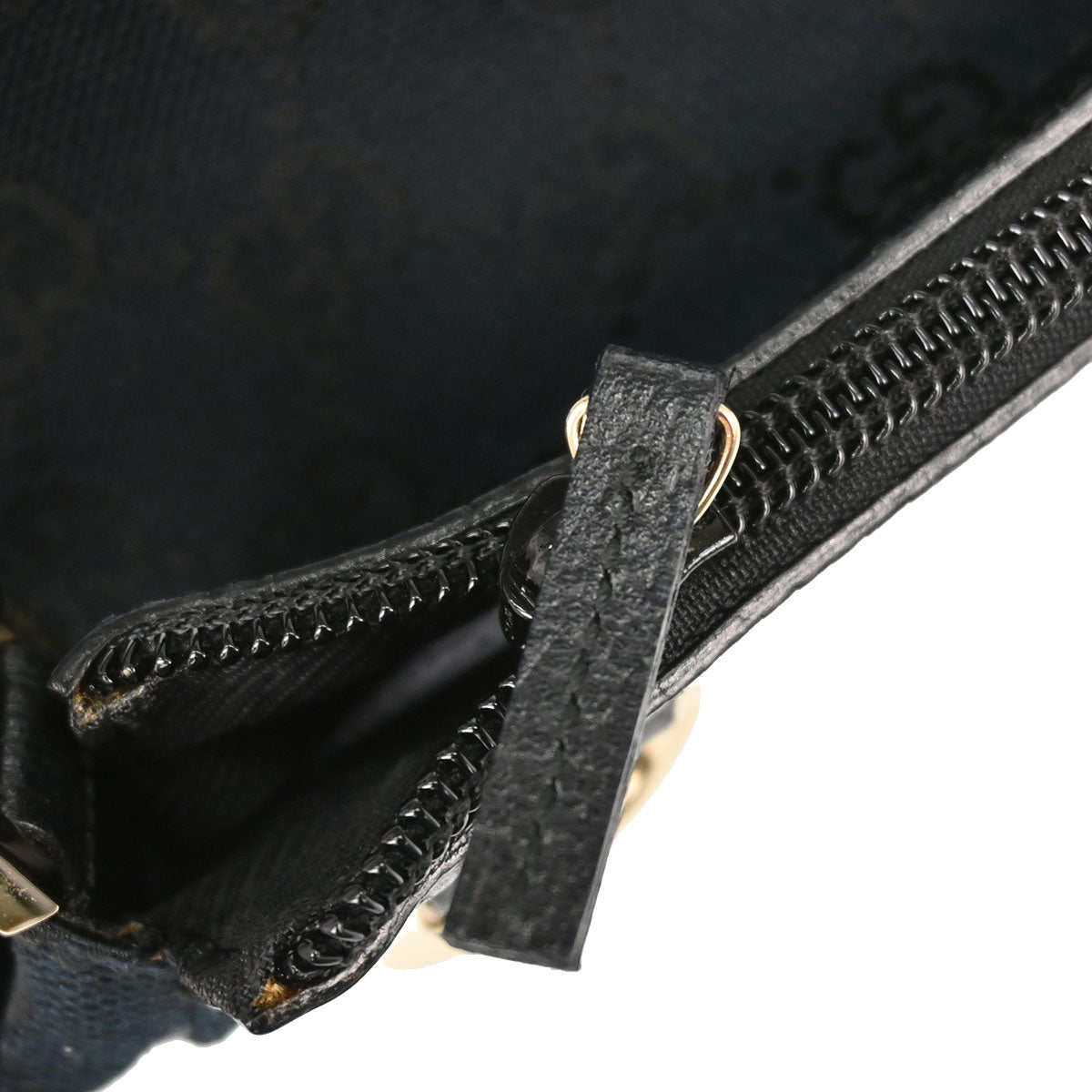 Gucci Black Canvas GG Abbey D Ring Handbag