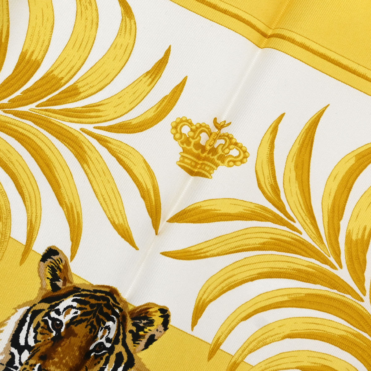 Hermes Scarf Carre 45 Tigre Royal Yellow Small Good