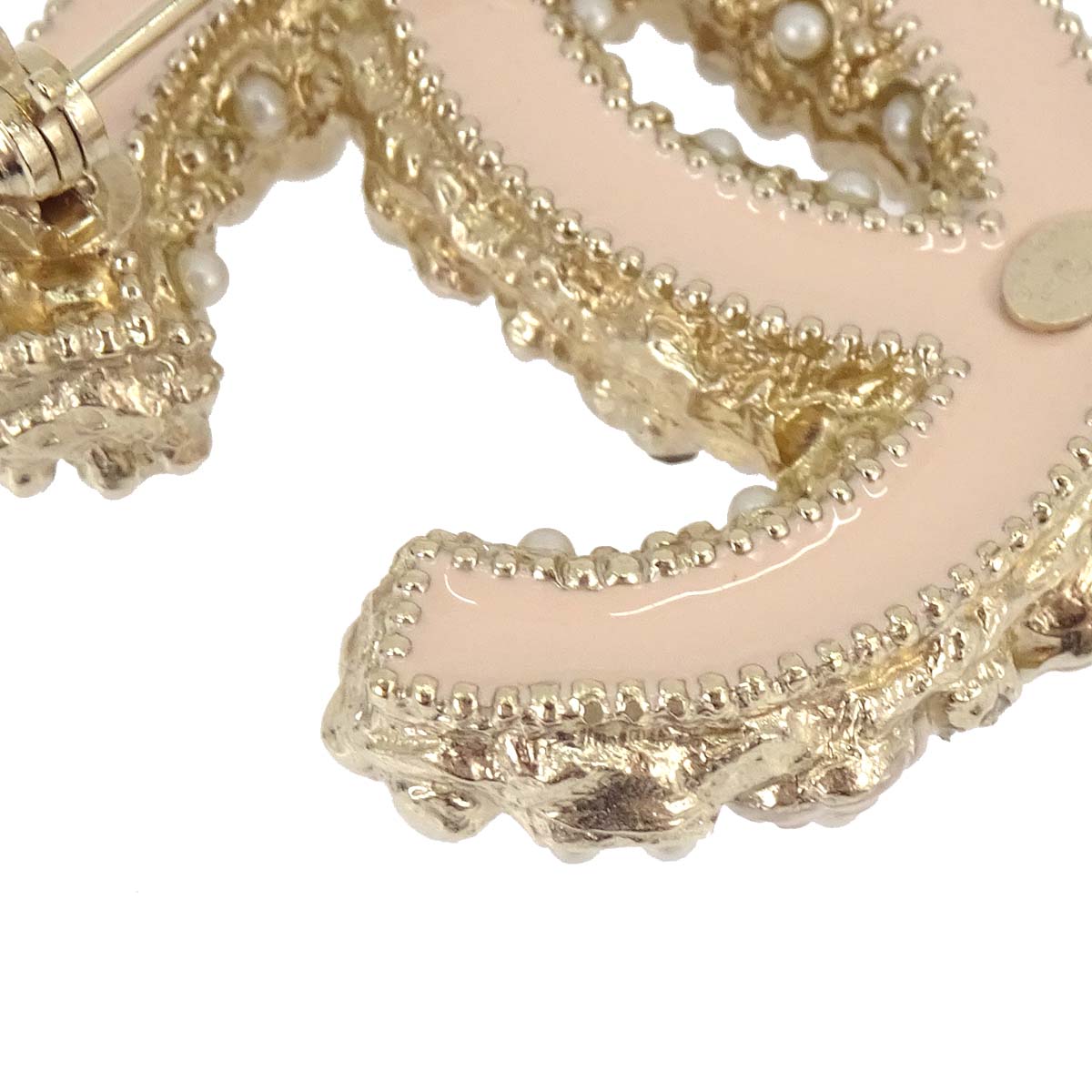 Chanel CC Flower Brooch Pin Gold Rhinestone Costume Pearl B11A