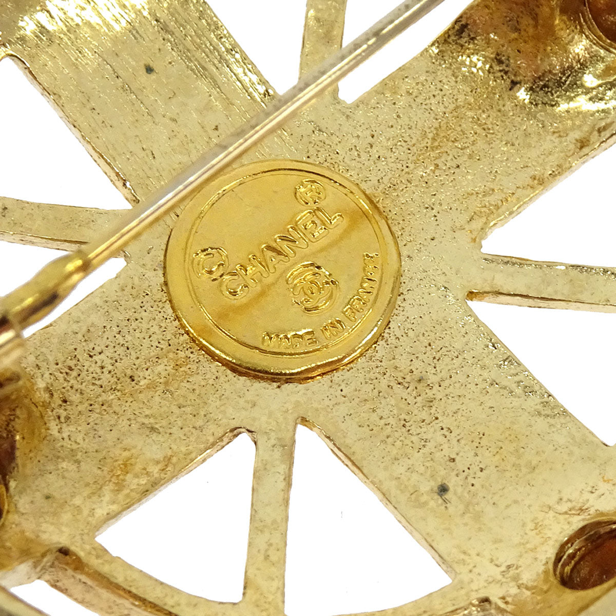 Chanel Medallion Brooch Pin Gold
