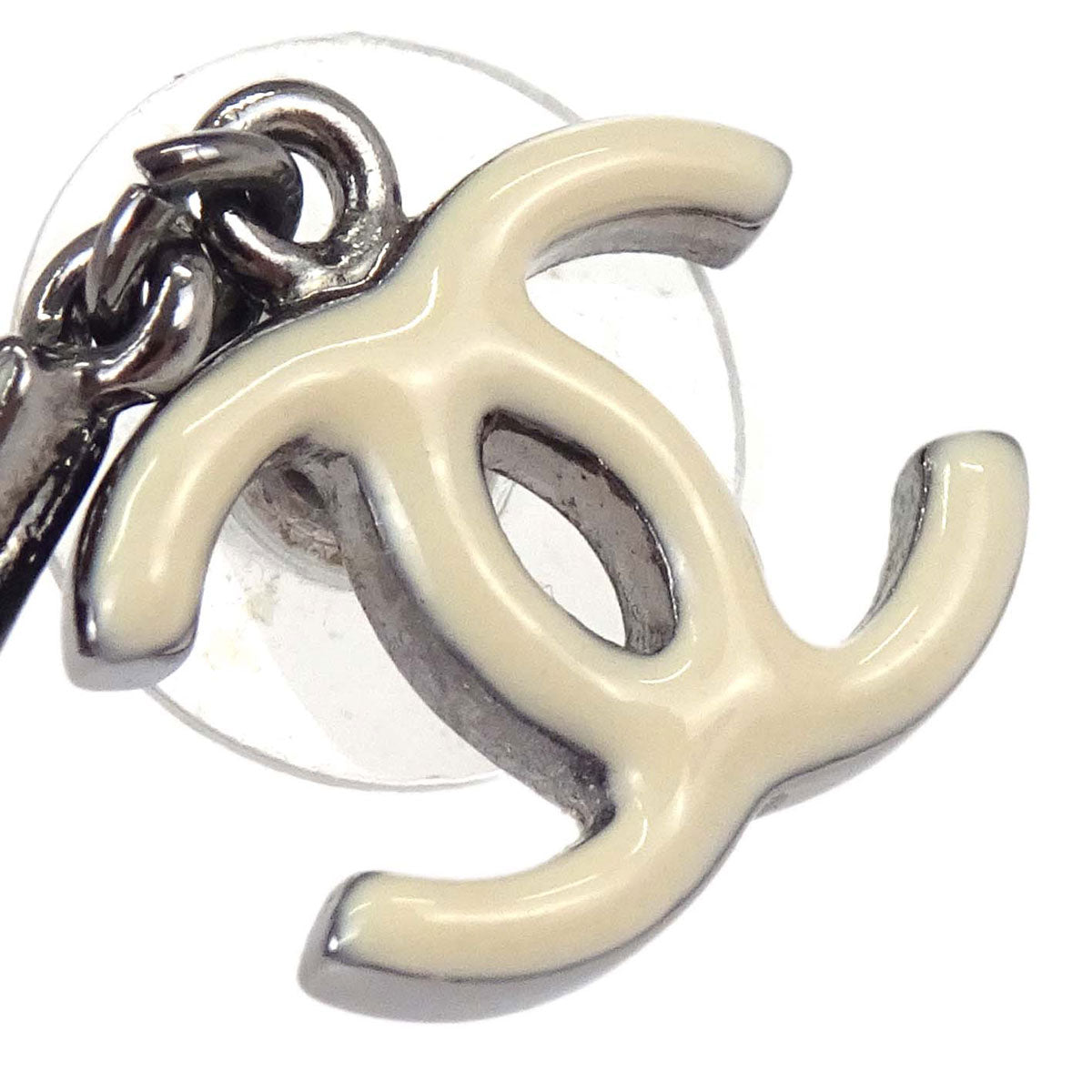 Chanel CC Dangle Eiffel Tower Pierced Earrings Silver Rhinestone 06C