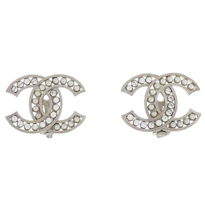 Chanel CC Silver Rhinestone Costume Pearl Clip-On Earrings B18A