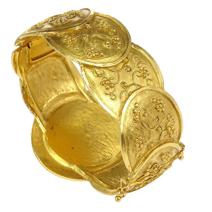 Chanel Gold Medallion CC Bangle Accessories 96A
