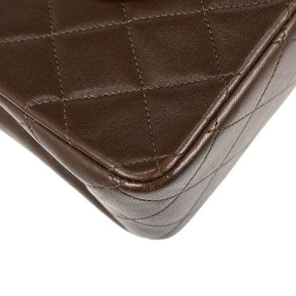 Chanel 1997-1999 Brown Lambskin Medium Classic Double Flap Shoulder Bag