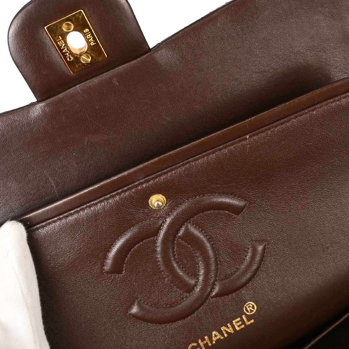 Chanel 1997-1999 Brown Lambskin Medium Classic Double Flap Shoulder Bag