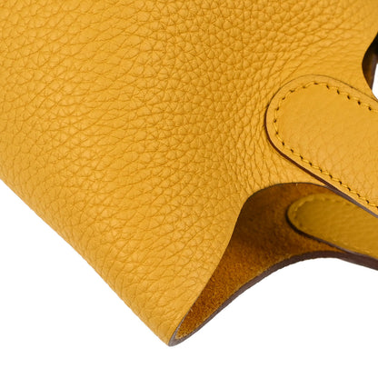 Hermes 2018 Jaune Amber Taurillon Clemence Picotin Lock 18 PM Handbag