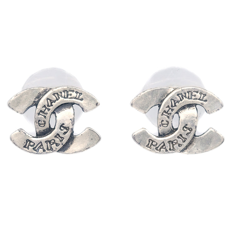 Chanel hot sale pierced earrings