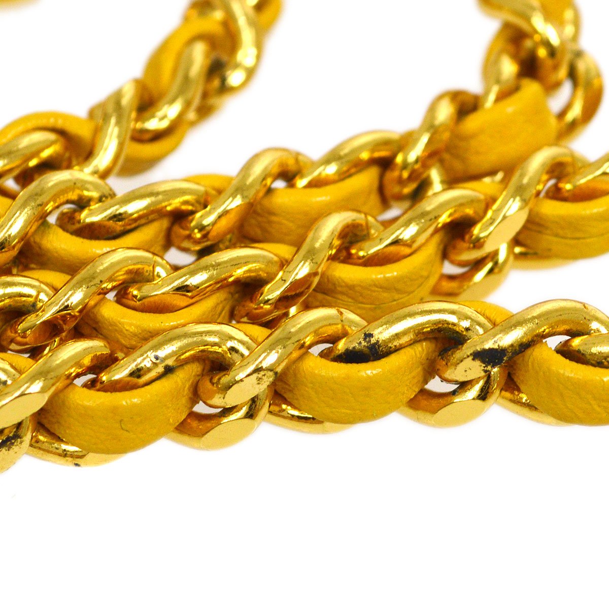 Damage Chanel 1996-1997 Timeless Key Case Yellow Caviar