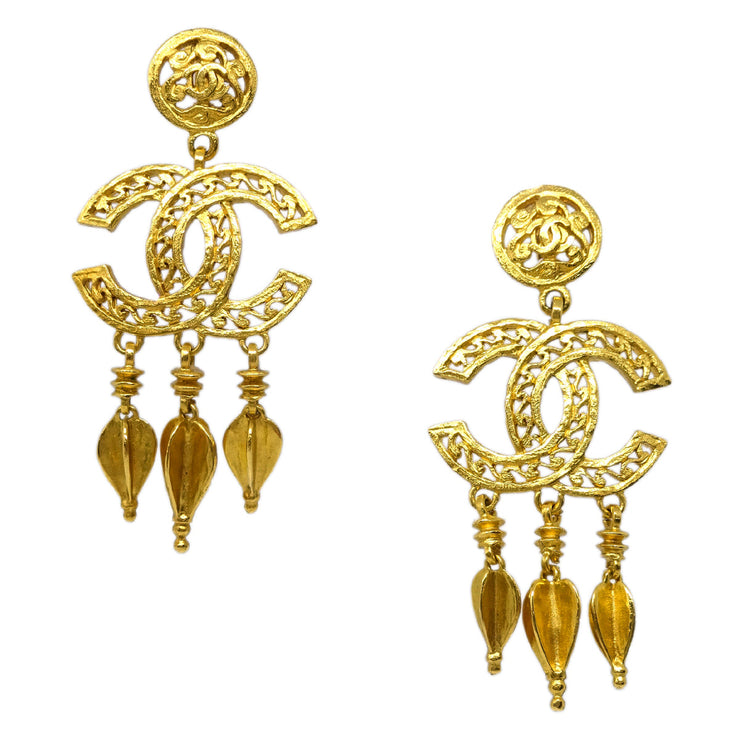 Chanel Fringe Dangle Earrings Clip-On Gold 95A