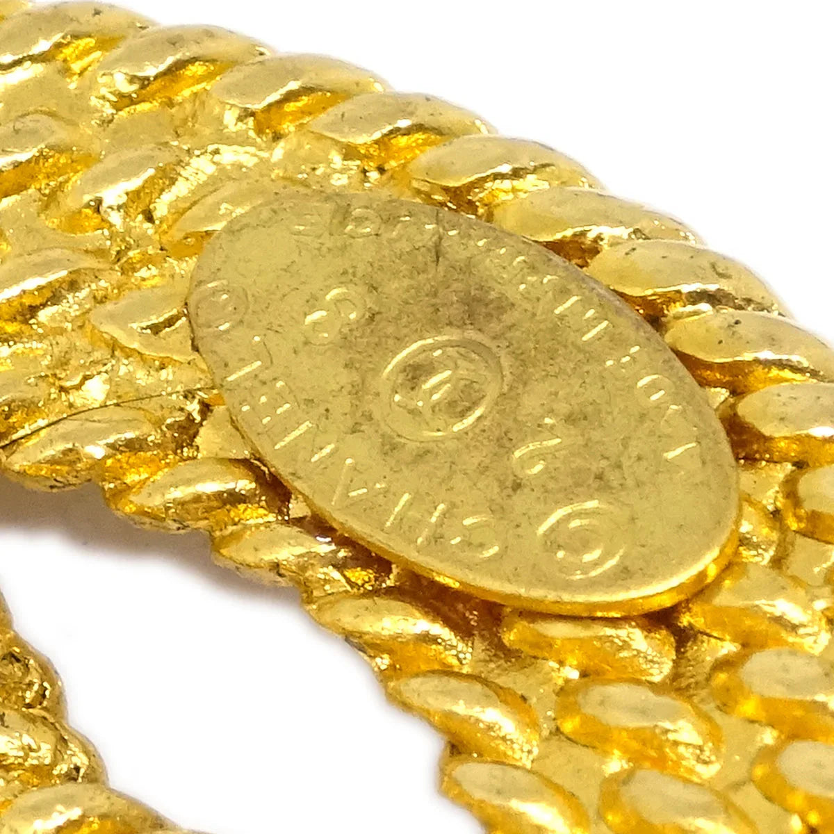 Chanel Medallion Brooch Pin Gold 28