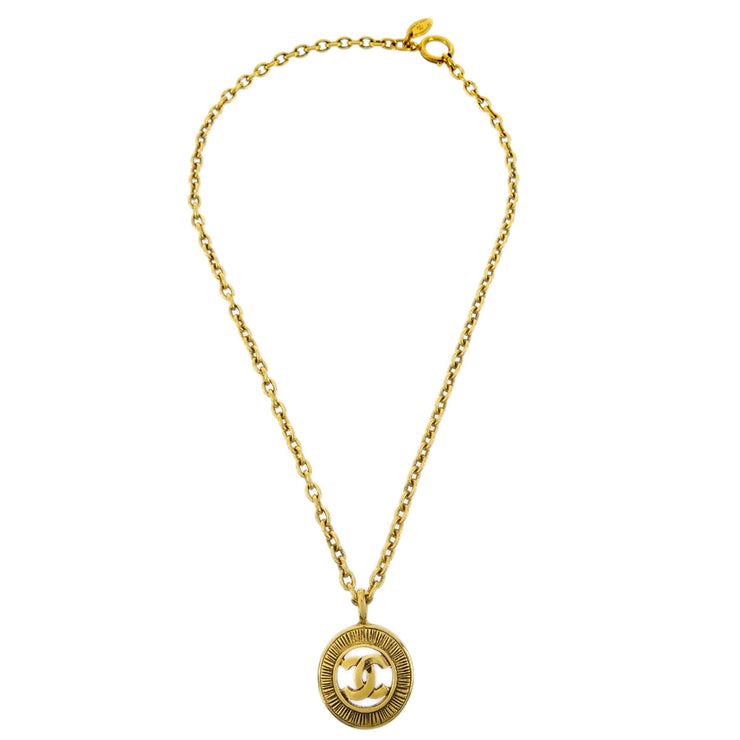 Chanel Medallion Pendant Necklace Gold 3848