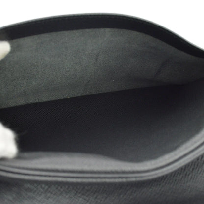 Louis Vuitton 2002 Black Taiga Reporter PM Shoulder Bag M30152