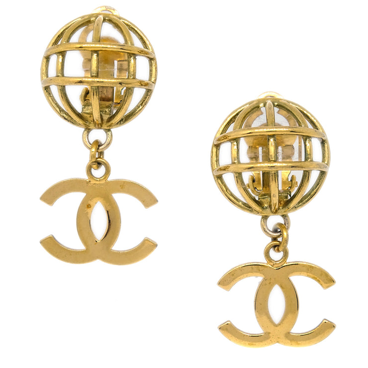 Chanel Gold Dangle Earrings Clip-On 29