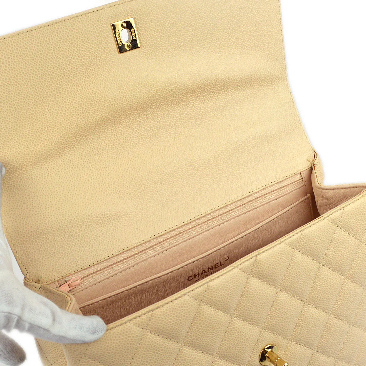 Chanel 2003-2004 Beige Caviar Kelly Handbag