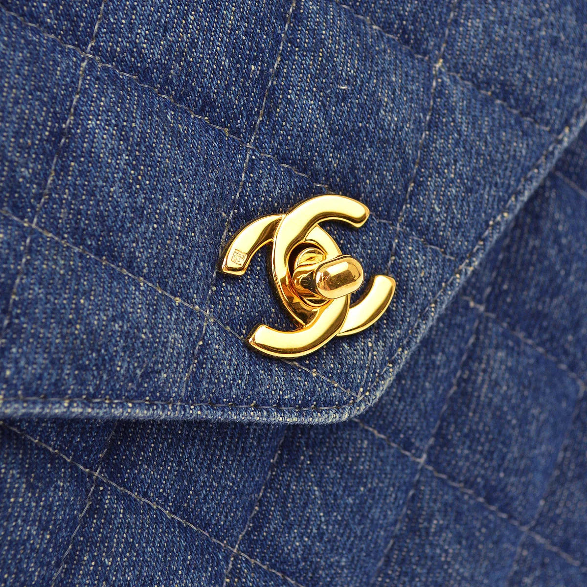 Chanel 1997-1999 Indigo Denim Handbag