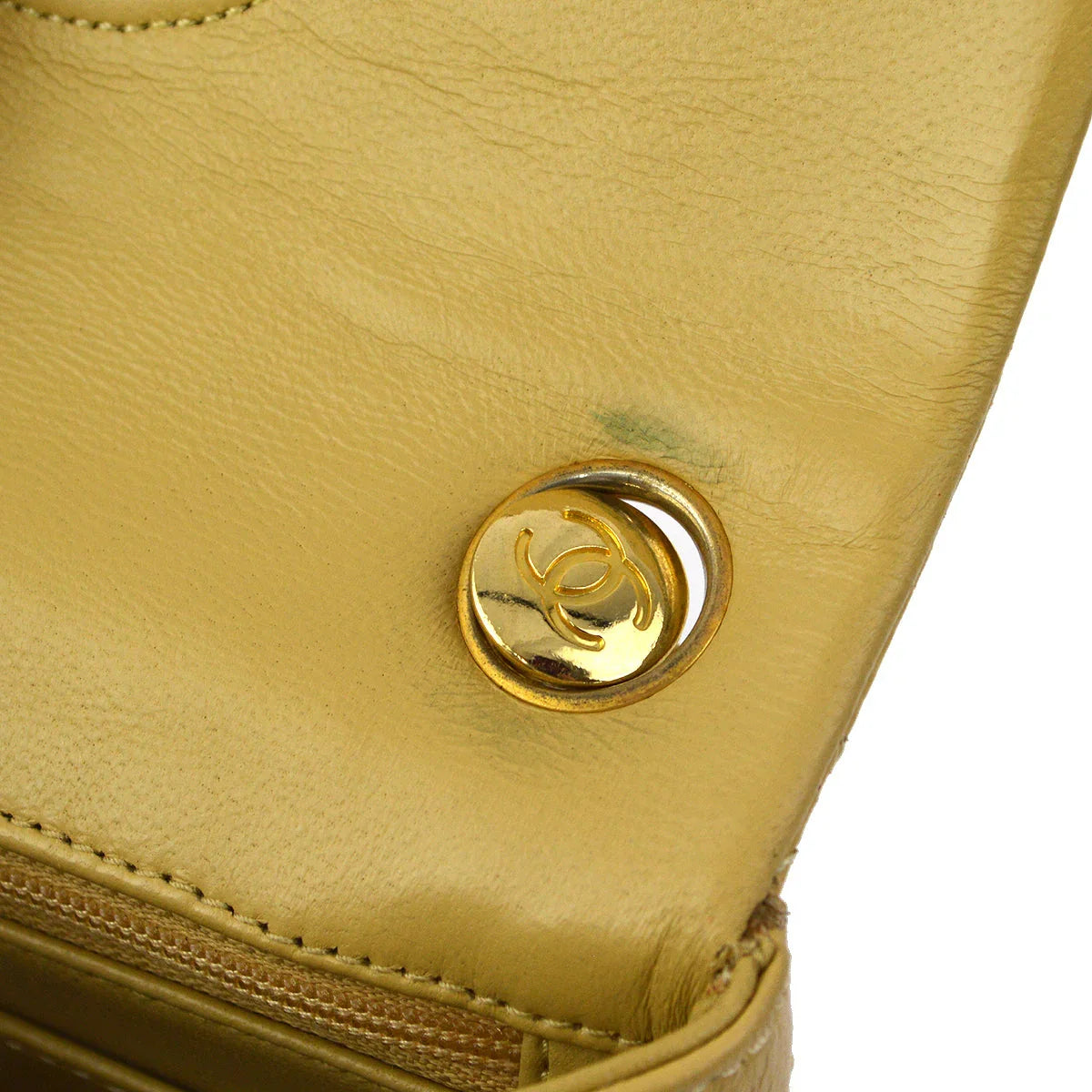Chanel 1986-1988 Beige Lambskin Mini Classic Square Flap Handbag 17