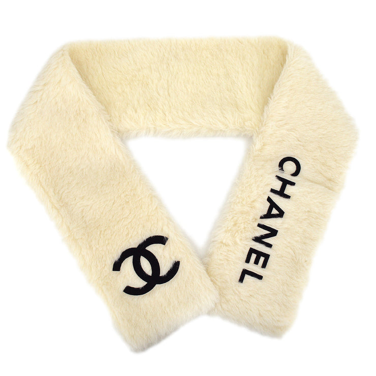 Chanel Fur Scarf White Small Good