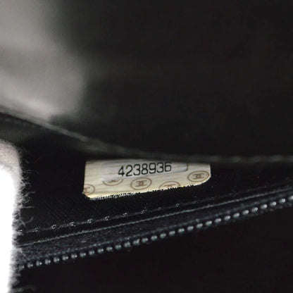 Chanel * 1996-1997 Black Crocodile Handbag