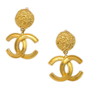 Chanel Gold Dangle Earrings Clip-On 95A