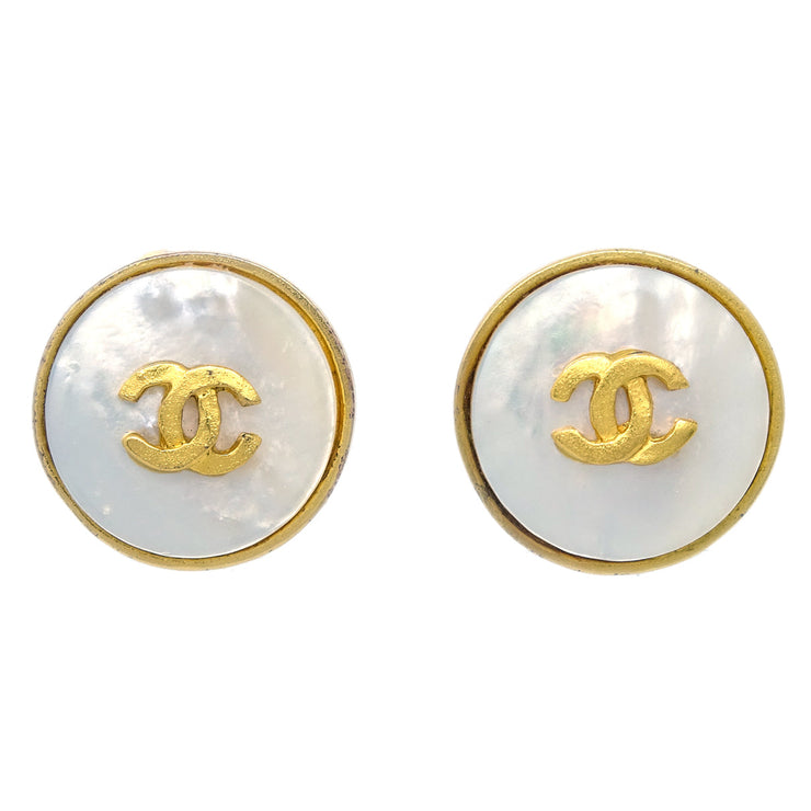 Chanel Button Shell Earrings Clip-On White 95A