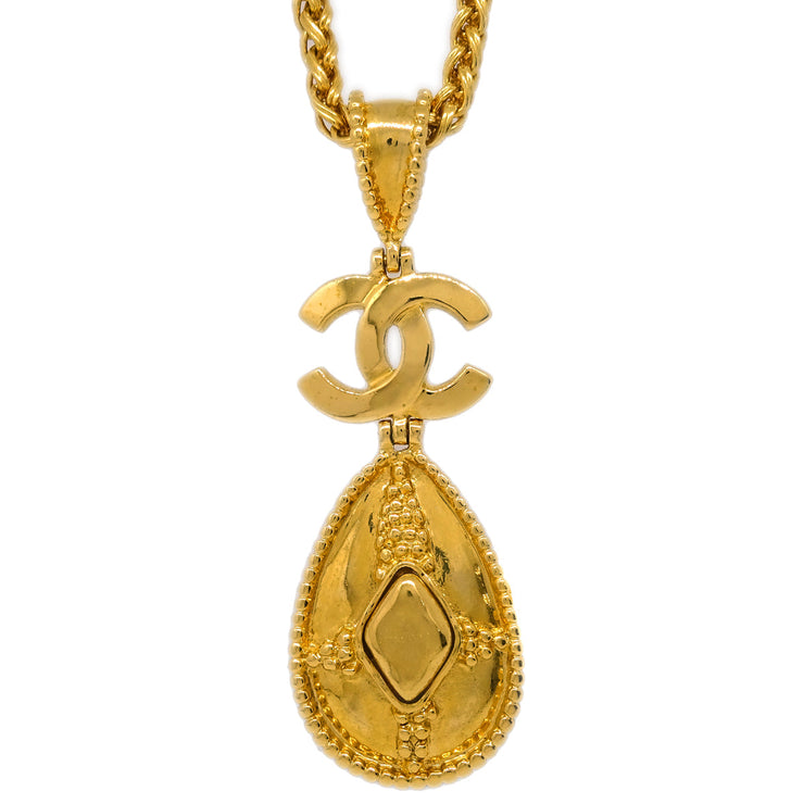 Chanel Gold Pendant Necklace 96A