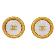 Chanel Button Shell Earrings Clip-On White 95P