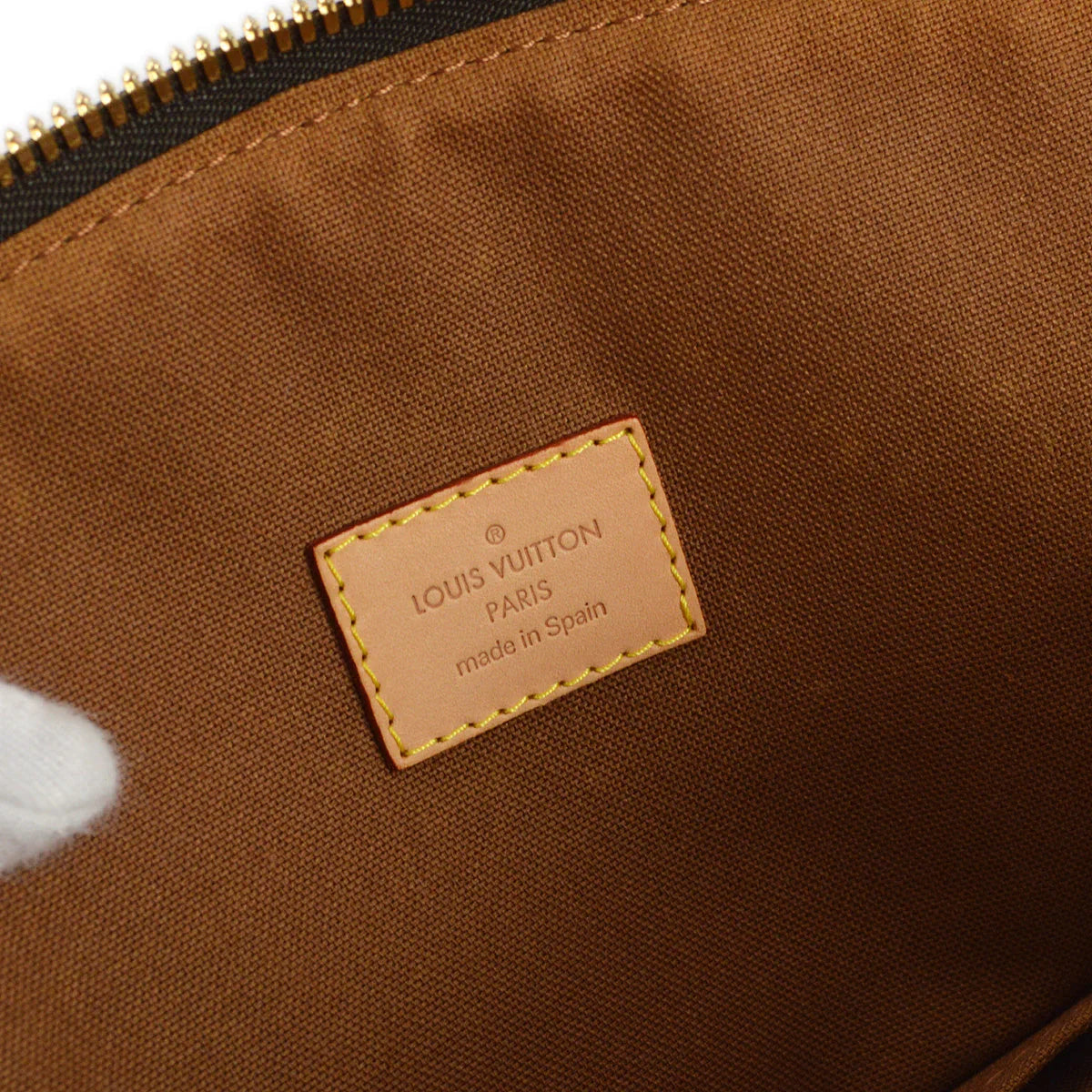 Louis Vuitton 2006 Monogram Lockit Vertical Handbag M40103