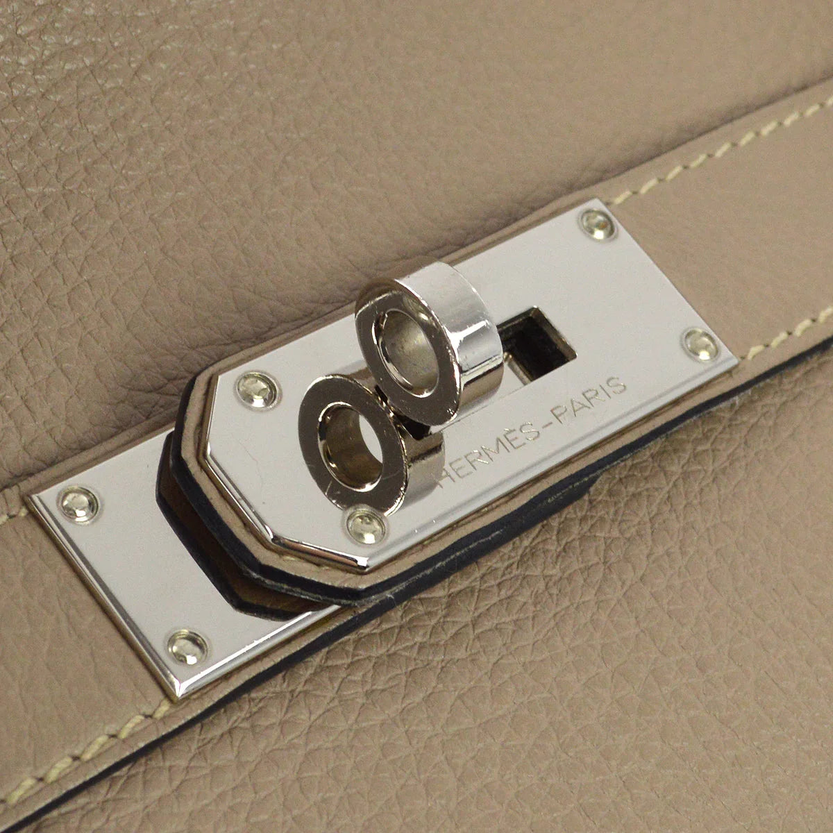 Hermes 2009 Tourterelle Taurillon Clemence Jypsiere 34 Shoulder Bag