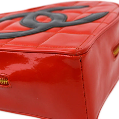 Chanel 1994-1996 Red Heart Vanity Handbag